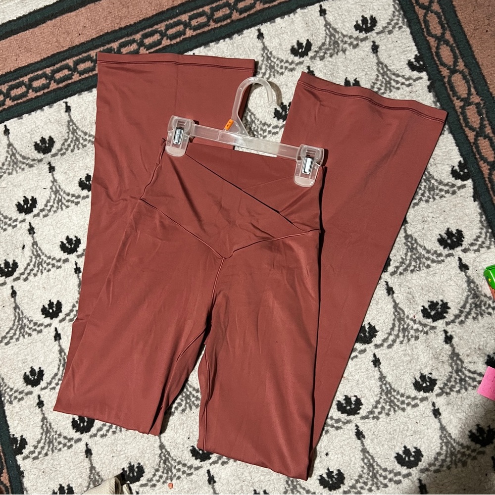 Aerie crossover flares